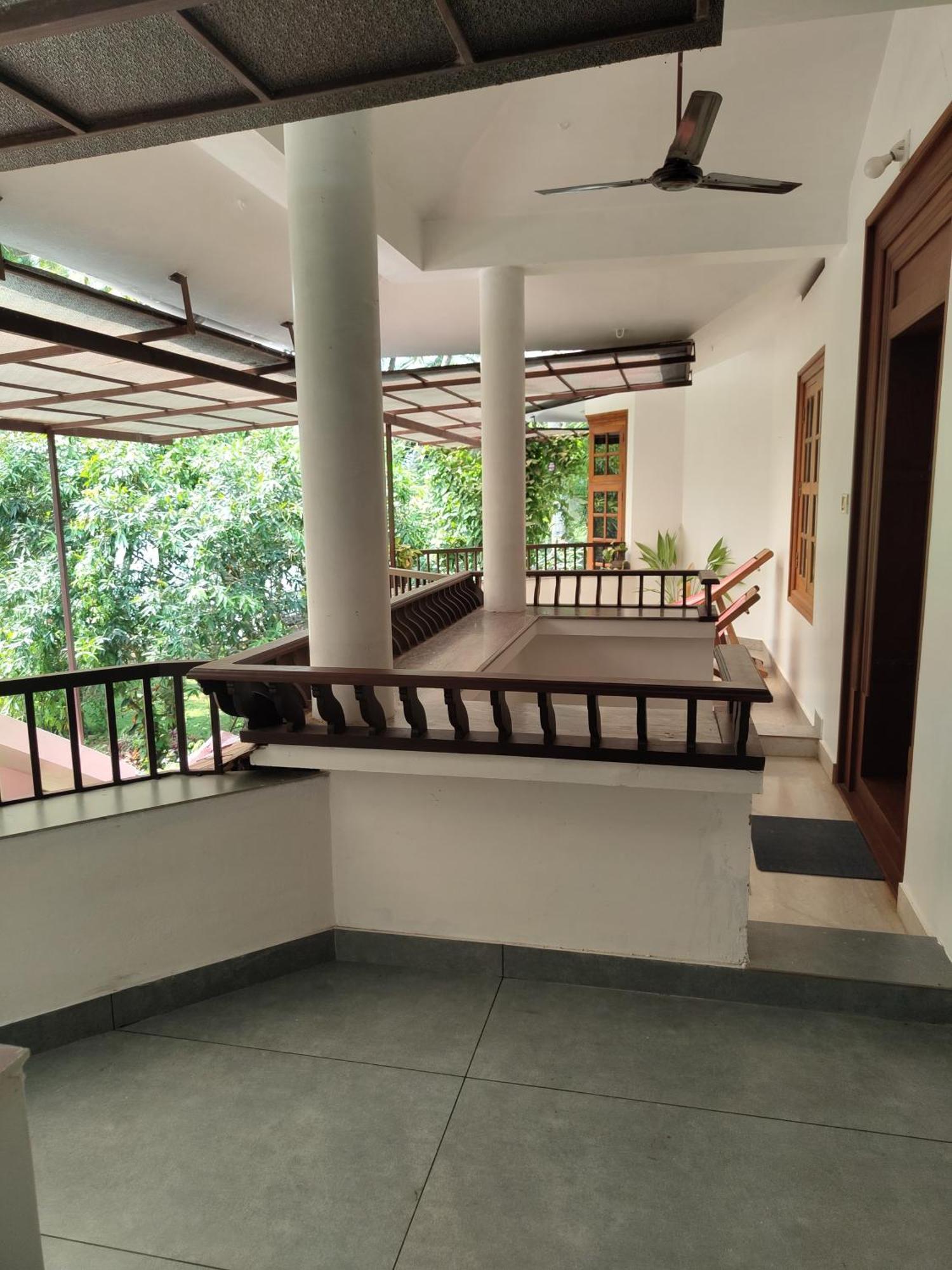 Maleyam Homestay Riverside 科泽科德 外观 照片