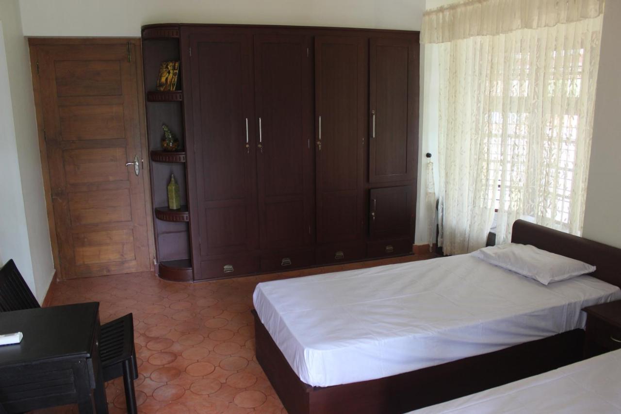 Maleyam Homestay Riverside 科泽科德 外观 照片