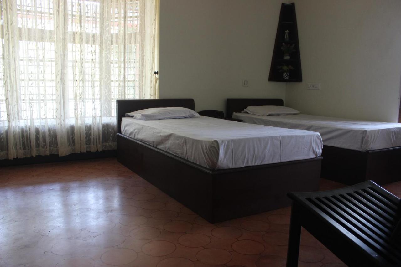Maleyam Homestay Riverside 科泽科德 外观 照片